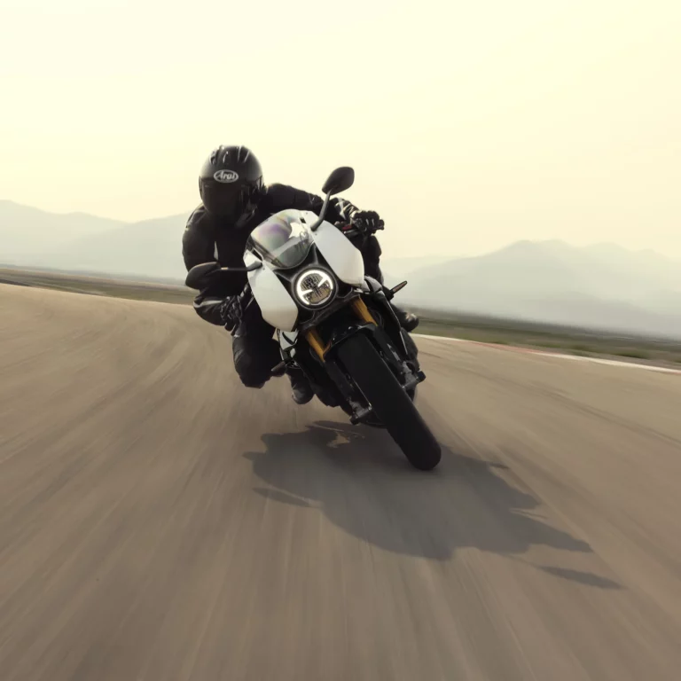 Speed Triple 1200 RR